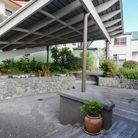Breakwater Cottage - Napier Holiday Home Exterior photo